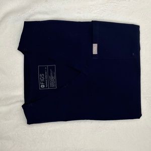 FIGS Navy Catarina Top